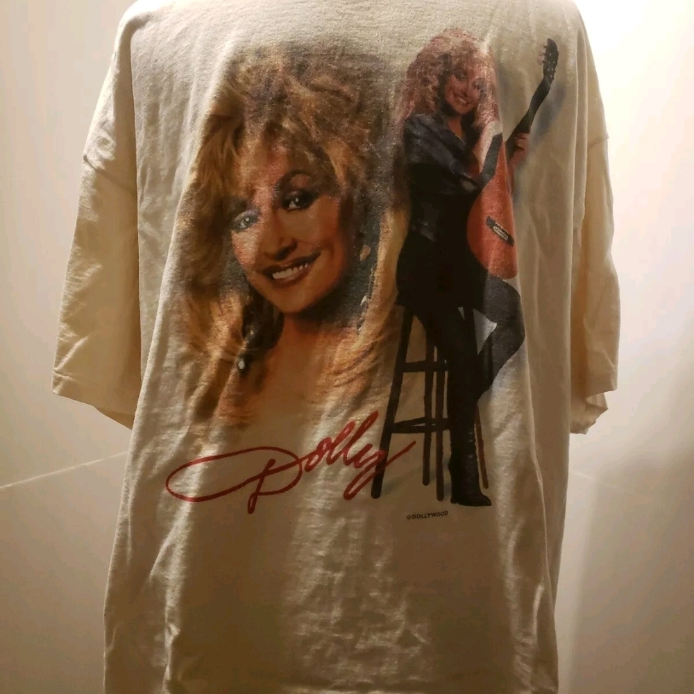 VINTAGE 2XL DOLLY PARTON DOLLYWOOD SHIRT SINGLE STITCH COUNTRY GRAPHIC RETRO